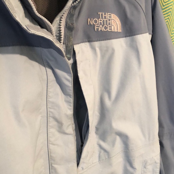North Face Ski Jacket - Picture 6 of 8